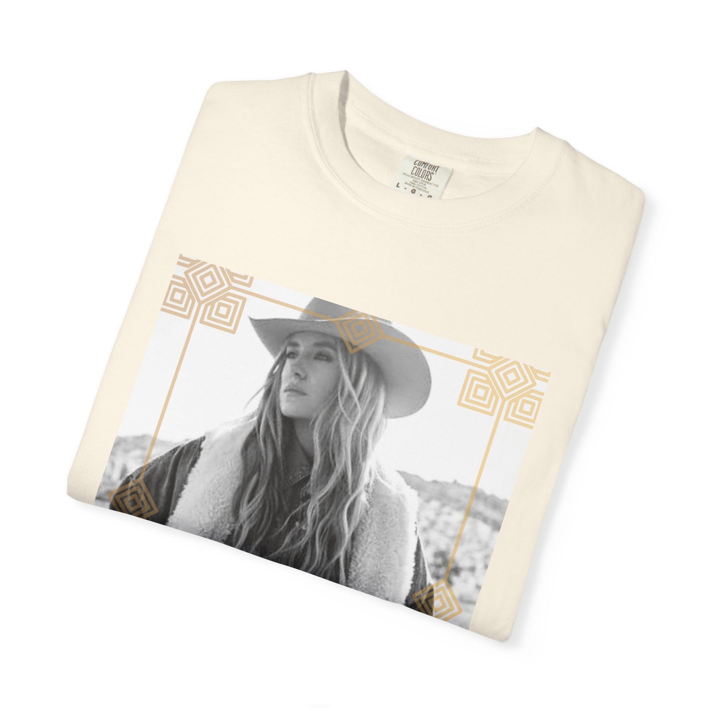 Lainey Music Tour T-Shirt | Vintage Concert Tee | Unisex Music Apparel | Gift for Music Lovers | Festival Wear, Unisex Tee, Band