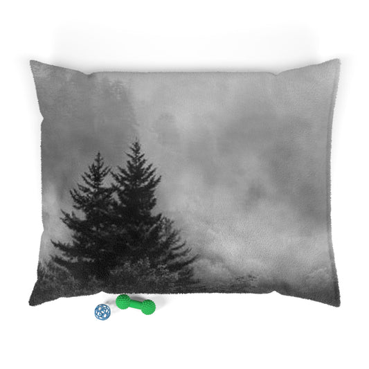 Cozy Pet Bed with Elegant Grey Forest Design, Stylish Dog Bed, Cat Bed, Pet Furniture for Home Décor, Gift for Pet Lovers, Soft Plush [...]