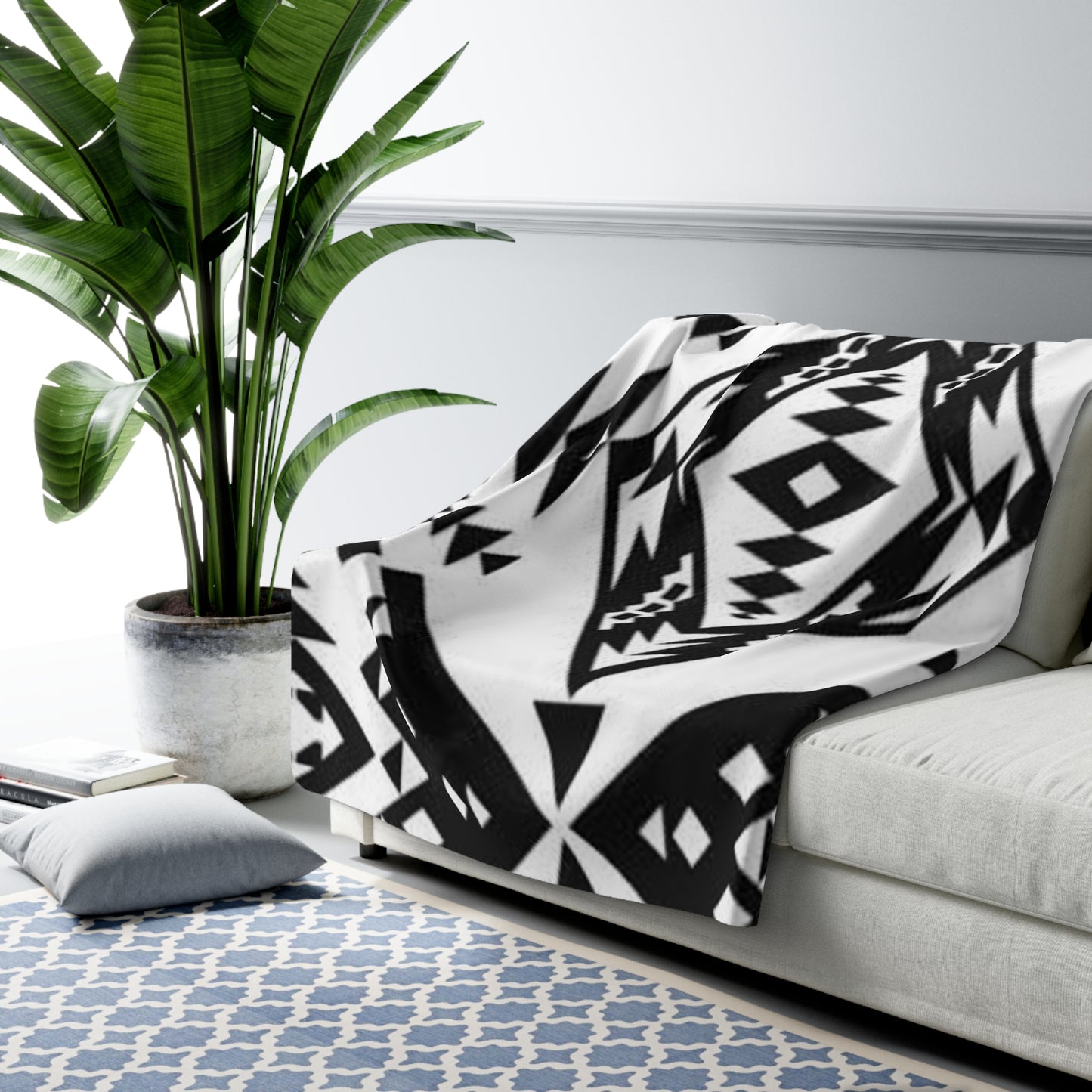 Sioux Sherpa Fleece Blanket - Modern Tribal Design, Perfect for Home Decor, Gift for Him/Her, Winter Warmth, Beach Blanket