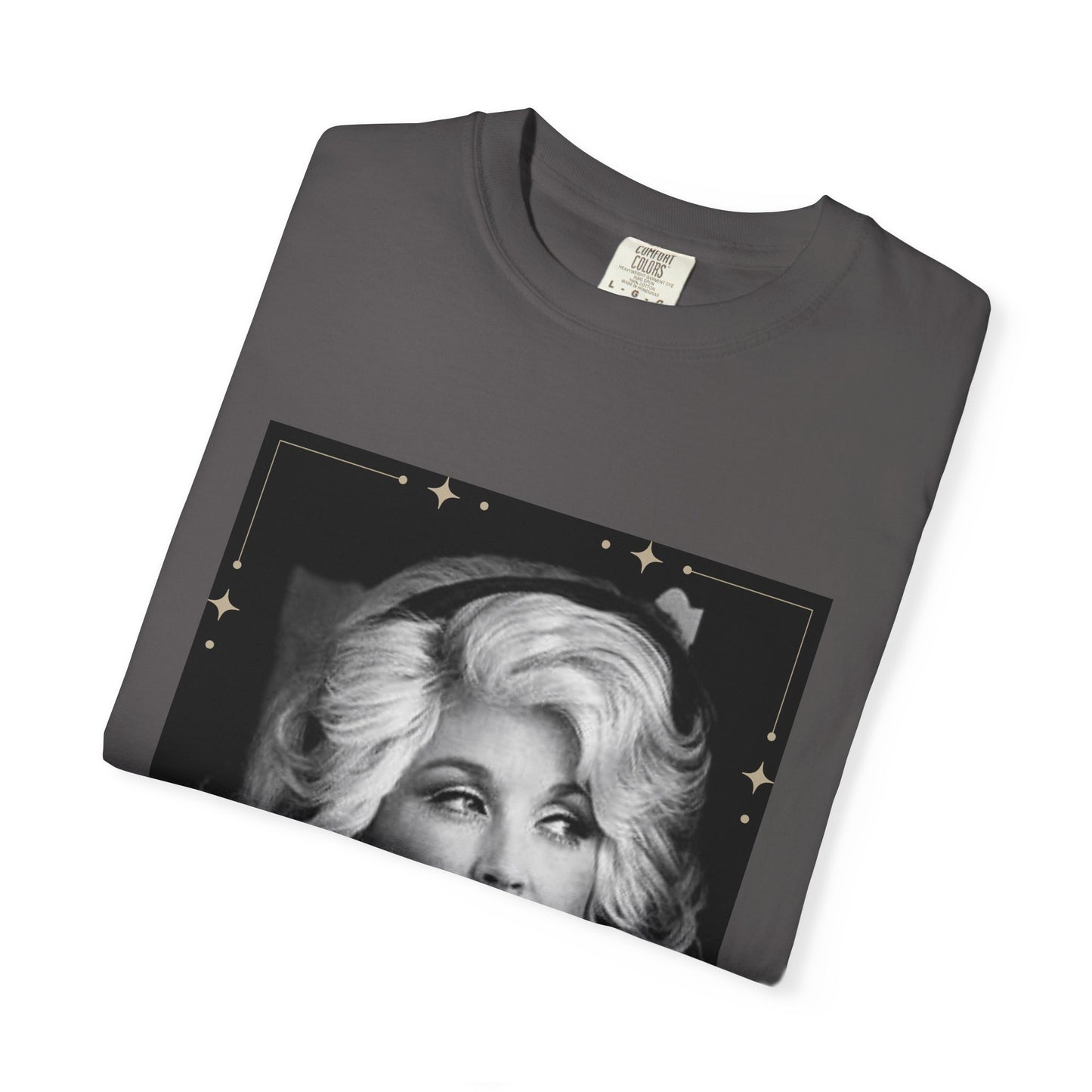 Dolly Graphic T-Shirt, Unisex Tee, Vintage Style, Music Lover Gift, Concert Outfit, Retro Fashion