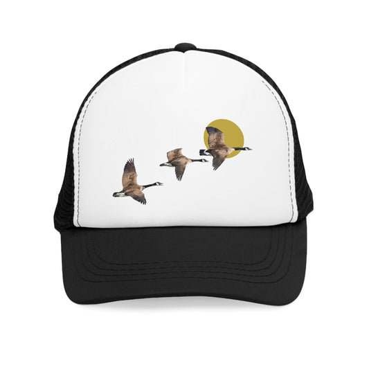 Geese Flying, Retro Trucker Hat, Nature lover Gifts , Outdoor Accessory, Beer Lover Gift, Summer BBQ Essential